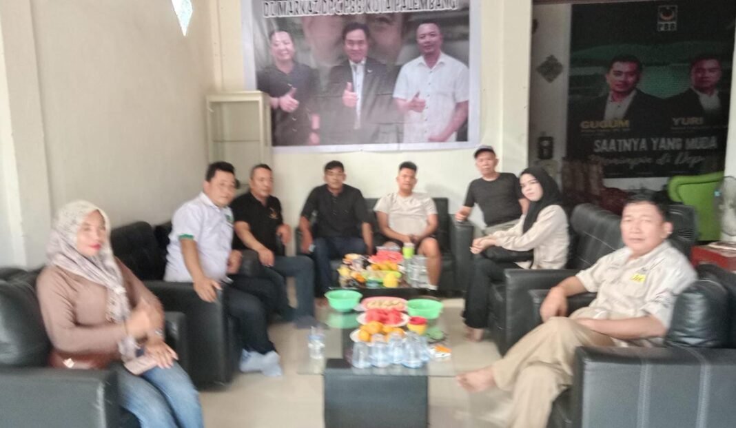 ADE VICTORIA RESMI MENJABAT KEMBALI KETUA DPC PARTAI BULAN BINTANG KOTA PALEMBANG PERIODE 2025-2030 ADE VICTORIA RESMI MENJABAT KEMBALI KETUA DPC PARTAI BULAN BINTANG KOTA PALEMBANG PERIODE 2025-2030