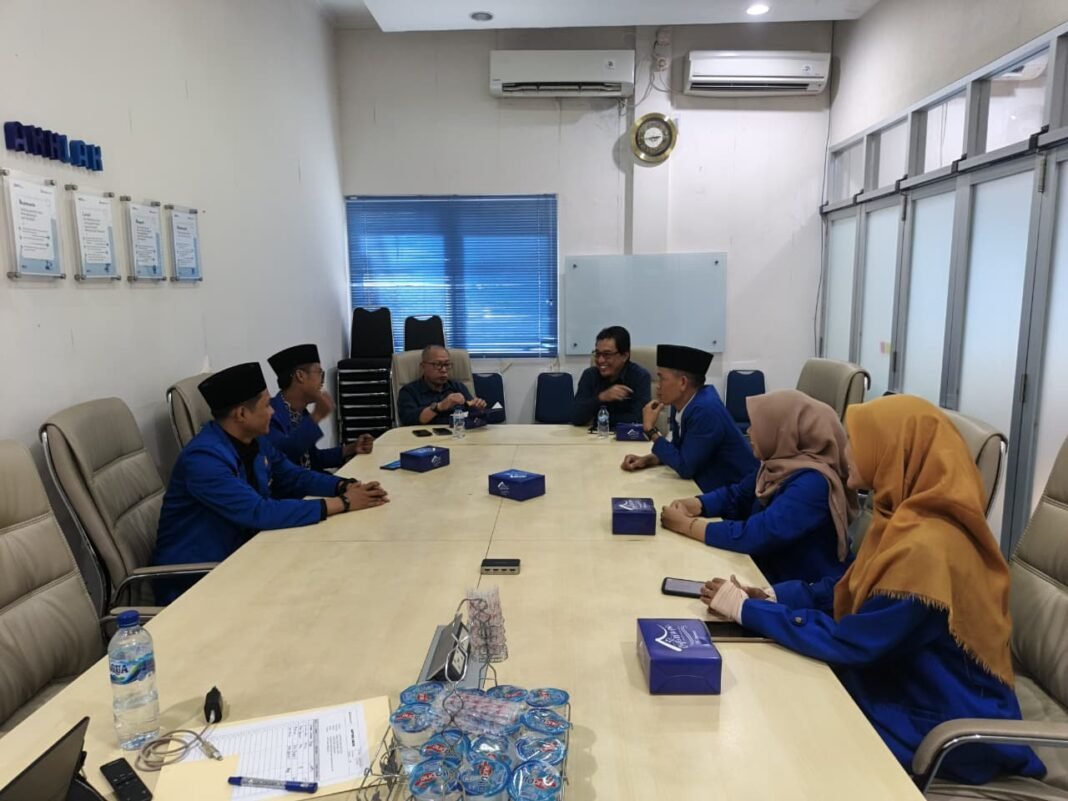 PMII Muara Enim Jalin Silaturahmi dan Diskusi Program dengan PTBA Tanjung Enim Site PMII Muara Enim Jalin Silaturahmi dan Diskusi Program dengan PTBA Tanjung Enim Site