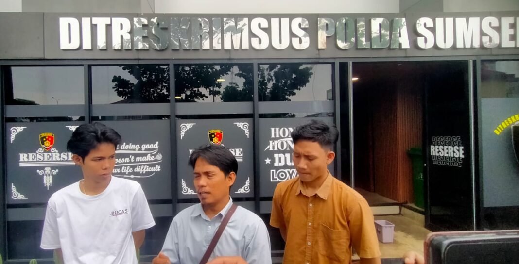 Laporan Dodo Arman, Terkait Pelanggaran UU No.14 Tahun 2028 Oleh Sekda OKU, Ditolak Polda Sumsel, Karena Tidak Mengerti Kasusnya Laporan Dodo Arman, Terkait Pelanggaran UU No.14 Tahun 2028 Oleh Sekda OKU, Ditolak Polda Sumsel, Karena Tidak Mengerti Kasusnya