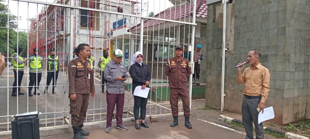 Usut Tuntas Dugaan KKN Kegiatan di BPBD Kabupaten Banyuasin, Galaksi Minta ke Kejati Sumsel Usut Tuntas Dugaan KKN Kegiatan di BPBD Kabupaten Banyuasin, Galaksi Minta ke Kejati Sumsel