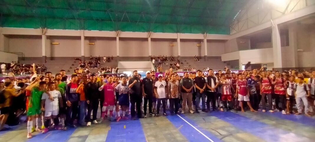 50 Tim dari SMP Se-Kota Palembang, Antusias Ikuti Turnamen Futsal Yang Digelar Oleh Asosiasi Futsal Kota Palembang 50 Tim dari SMP Se-Kota Palembang, Antusias Ikuti Turnamen Futsal Yang Digelar Oleh Asosiasi Futsal Kota Palembang
