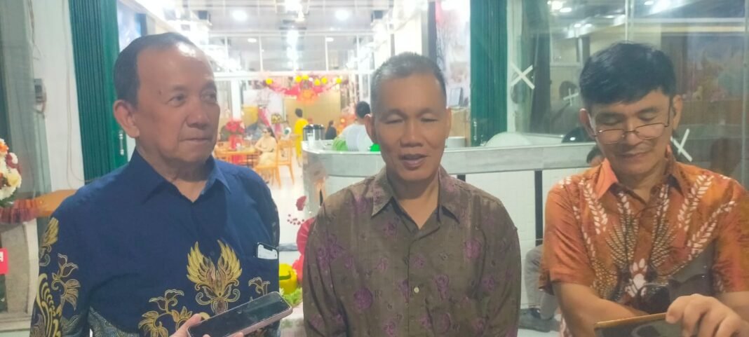 Kopitiam Lima Daun Sukses Gelar Soft Opening di Kota Palembang Kopitiam Lima Daun Sukses Gelar Soft Opening di Kota Palembang
