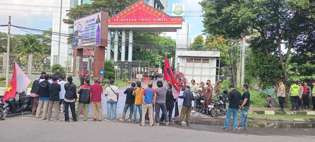 Dugaan KKN di KPUD Ogan Ilir, KPUD OKI, KPUD Kota Palembang, KPUD Provinsi Sumsel dan Bawaslu Provinsi Sumsel, JAKOR Minta Kejati Sumsel Usut Tuntas Dugaan KKN di KPUD Ogan Ilir, KPUD OKI, KPUD Kota Palembang, KPUD Provinsi Sumsel dan Bawaslu Provinsi Sumsel, JAKOR Minta Kejati Sumsel Usut Tuntas