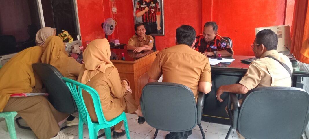 Sambangi Ormas Pemuda Pancasila Kota Palembang Kesbangpol Kota Palembang Lakukan Monitoring Sambangi Ormas Pemuda Pancasila Kota Palembang Kesbangpol Kota Palembang Lakukan Monitoring