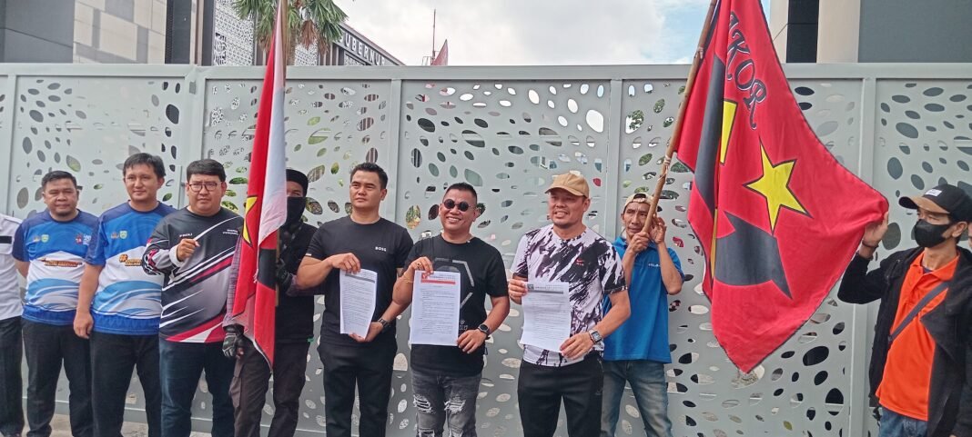 Dugaan KKN Dinas Pekerjaan Umum Bina Marga dan Penataan Ruangan Provinsi Sumsel, Jakor Sumsel Minta Gubernur Pecat dan Ganti Kepala Dinas Dugaan KKN Dinas Pekerjaan Umum Bina Marga dan Penataan Ruangan Provinsi Sumsel, Jakor Sumsel Minta Gubernur Pecat dan Ganti Kepala Dinas