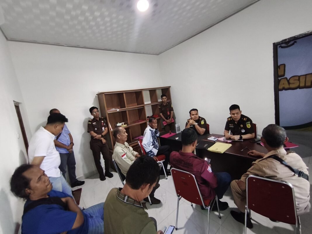 Polsek Mariana Dan kejari banyuasin Diapresiasi Usai Tahan Oknum kepsek Tersangka Penganiayaan Polsek Mariana Dan kejari banyuasin Diapresiasi Usai Tahan Oknum kepsek Tersangka Penganiayaan