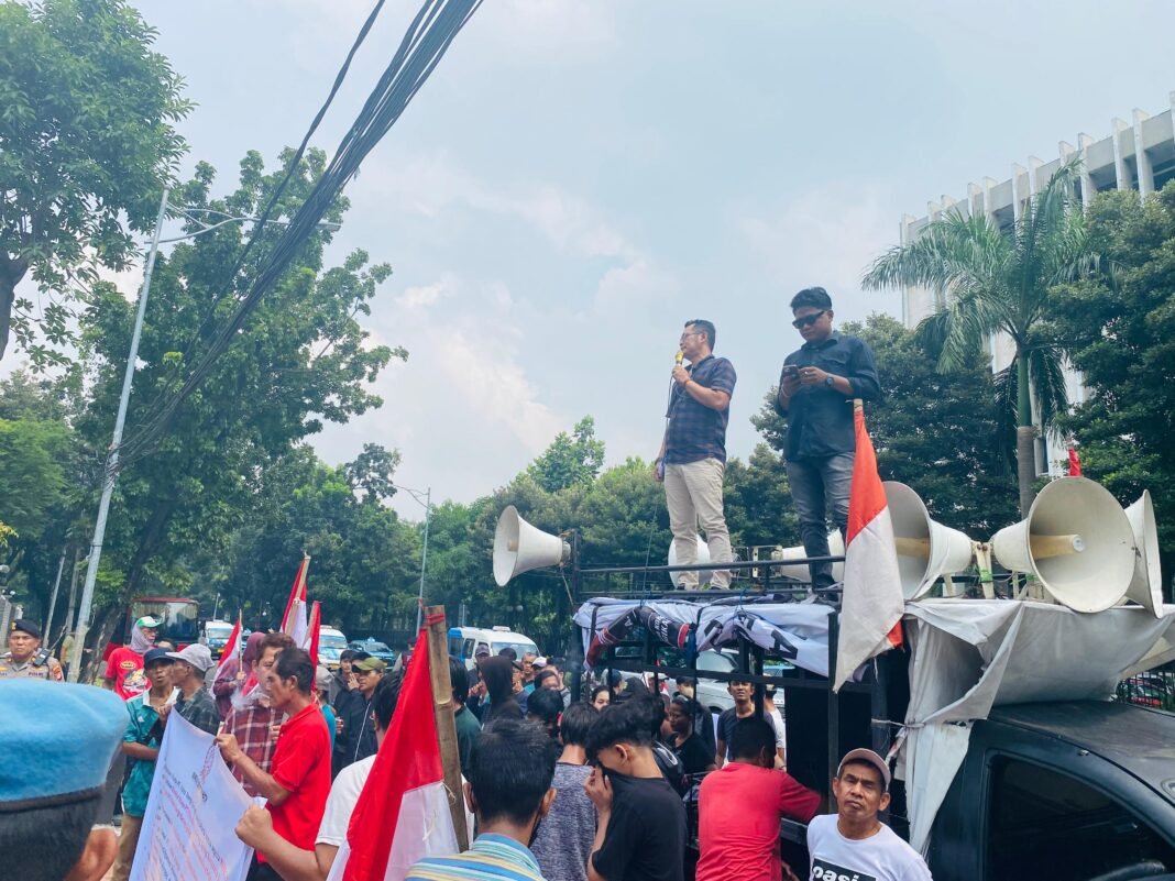 Aktivis Akan Gelar Unjuk Rasa ke Mabes Polri Pertanyakan Pengusutan Beras Oplosan Aktivis Akan Gelar Unjuk Rasa ke Mabes Polri Pertanyakan Pengusutan Beras Oplosan