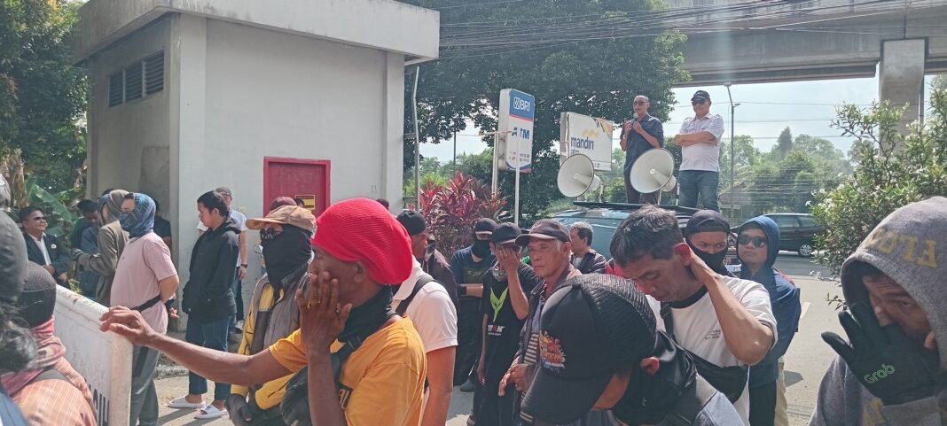 Forum Bersama LAKI-LASKAR Minta Kejati Sumsel Selidiki Proyek UIN dan PUTR OKU Timur Yang Diduga Korupsi Forum Bersama LAKI-LASKAR Minta Kejati Sumsel Selidiki Proyek UIN dan PUTR OKU Timur Yang Diduga Korupsi