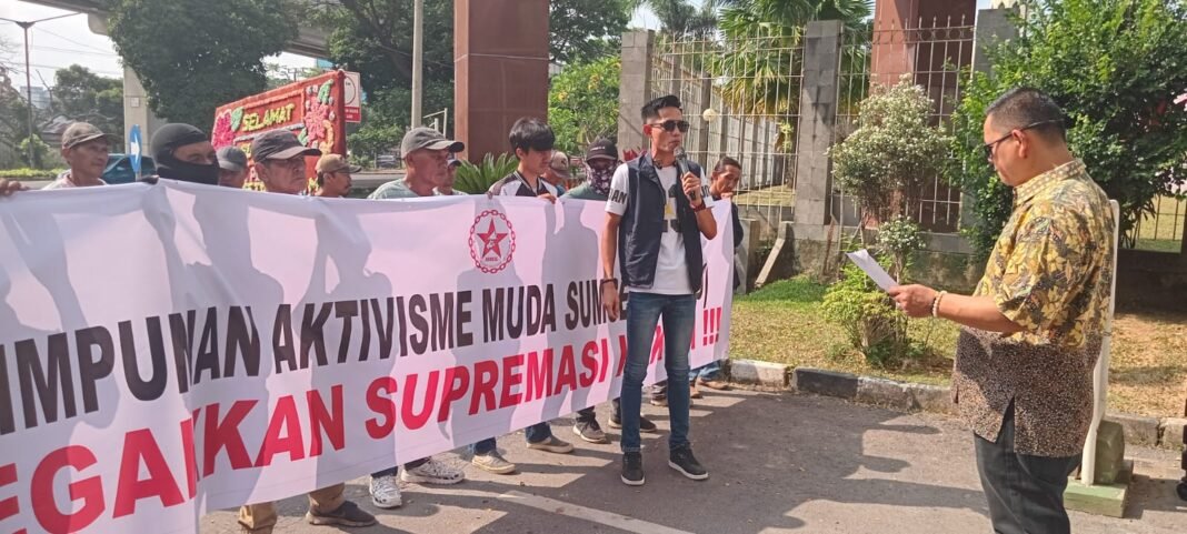 Dugaan Korupsi KUR dan Kredit Macet Tahun 2024 – 2025 di BSB Cab. Pagaralam dan Dugaan Korupsi di BSB Cab. Belitang, Rahmat Hidayat SE Minta Kejati Segera Tetapkan Tersangka Dugaan Korupsi KUR dan Kredit Macet Tahun 2024 – 2025 di BSB Cab. Pagaralam dan Dugaan Korupsi di BSB Cab. Belitang, Rahmat Hidayat SE Minta Kejati Segera Tetapkan Tersangka