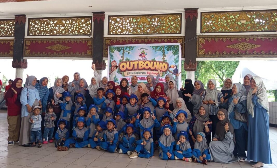 Serunya Outbound TK Islam Tarbawi An Nahl di Taman Wisata Kerajaan Sriwijaya Palembang Serunya Outbound TK Islam Tarbawi An Nahl di Taman Wisata Kerajaan Sriwijaya Palembang