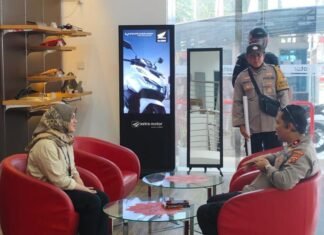 Sambangi Honda Astra Motor Plaju Polsek Seberang Ulu Dua Palembang Himbau Pasang Spanduk Untuk Cegah Curanmor