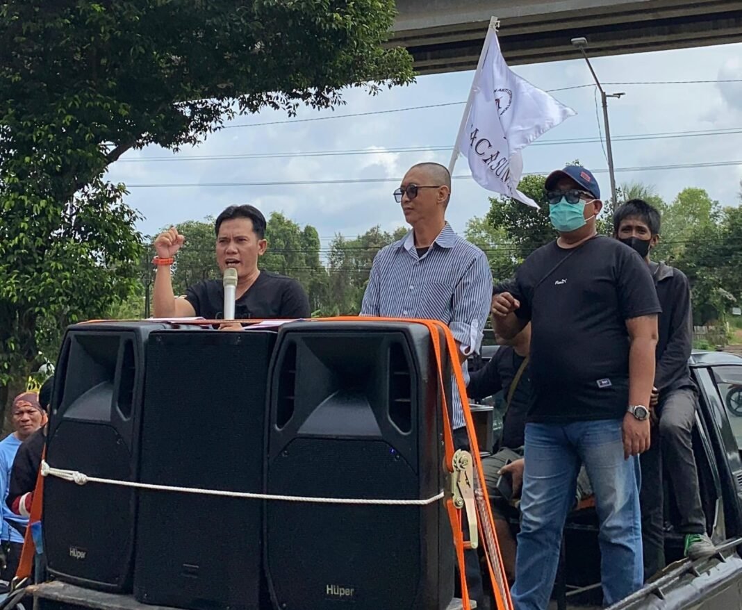 PB. FPMP Sumsel dan Caca Sumsel Desak Gubernur Sumsel Segera Copot Oknum Kasi Pengolahan Hasil Hutan, Pemasaran dan Penerimaaan Negara Bukan Pajak pada Dinas Kehutanan Sumsel dan Audit Total Terkait Skandal PNBP HTI Sumsel PB. FPMP Sumsel dan Caca Sumsel Desak Gubernur Sumsel Segera Copot Oknum Kasi Pengolahan Hasil Hutan, Pemasaran dan Penerimaaan Negara Bukan Pajak pada Dinas Kehutanan Sumsel dan Audit Total Terkait Skandal PNBP HTI Sumsel