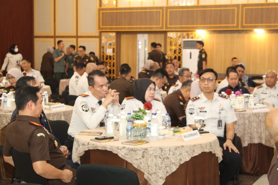 Kepala Rutan Kelas I Palembang Ikuti Penandatanganan PKS Persidangan Elektronik Ditjenpas Sumsel bersama Kejaksaan Tinggi Sumsel dan Pengadilan Tinggi Palembang Kepala Rutan Kelas I Palembang Ikuti Penandatanganan PKS Persidangan Elektronik Ditjenpas Sumsel bersama Kejaksaan Tinggi Sumsel dan Pengadilan Tinggi Palembang