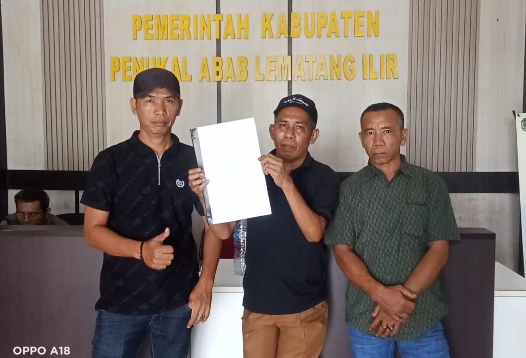 Sengketa Batas Wilayah di PALI Memanas, Warga Air Itam Timur Surati Kemendagri hingga PTUN Sengketa Batas Wilayah di PALI Memanas, Warga Air Itam Timur Surati Kemendagri hingga PTUN
