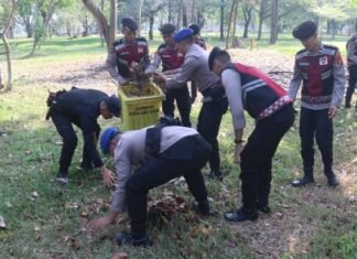 Wujudkan Lingkungan Aman, Sehat, Resik, dan Indah, Polda Sumsel Gelar Aksi Bersih di Jakabaring