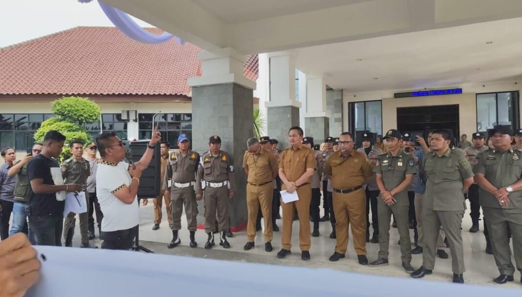 Jakor Sumsel Soroti Pemenang Tender Gedung Cathlab RSUD Kayuagung, Desak Aparat Usut Dugaan KKN Jakor Sumsel Soroti Pemenang Tender Gedung Cathlab RSUD Kayuagung, Desak Aparat Usut Dugaan KKN