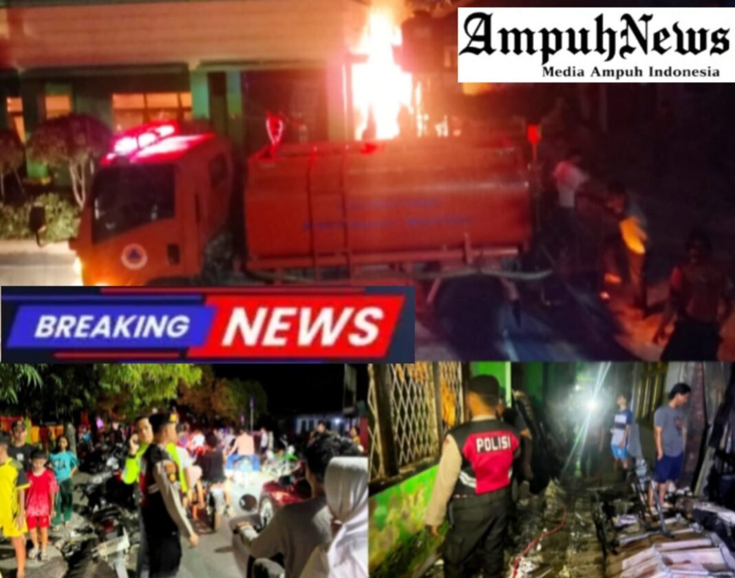 Respons Cepat Pamapta Polres Muara Enim Datangi TKP Kebakaran Tiga Warung di Area MIN 1 Muara Enim Respons Cepat Pamapta Polres Muara Enim Datangi TKP Kebakaran Tiga Warung di Area MIN 1 Muara Enim