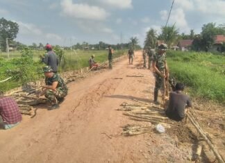 MEMASUKI HARI KE-17, SATGAS TMMD KE-129 KODIM 0418/PALEMBANG KEBUT PEMBANGUNAN JALAN 750 METER