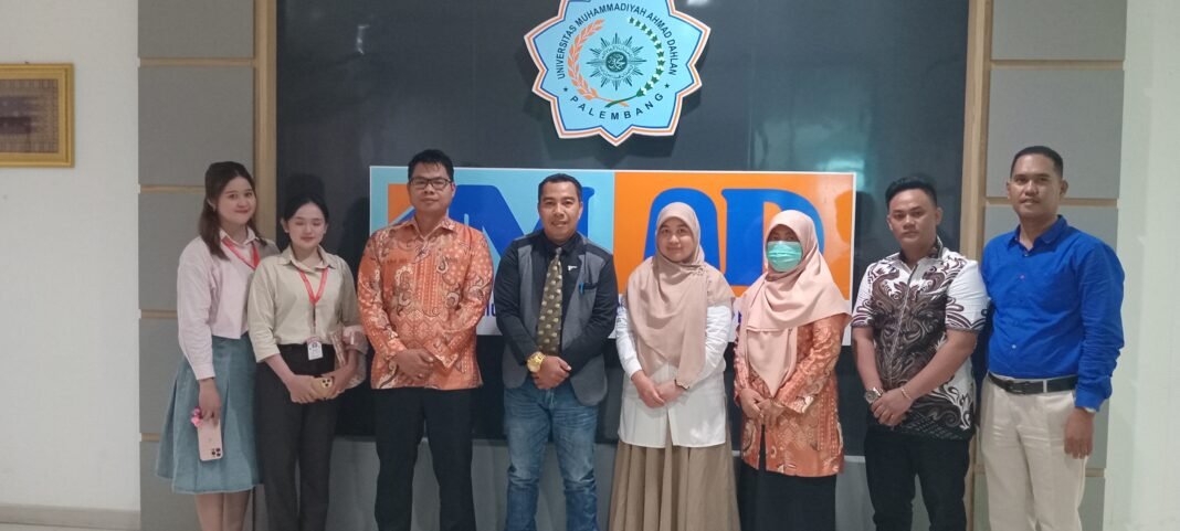 DPD FERARI Sumsel Bersinergi dengan UM AD Palembang, Buka Peluang Magang hingga Pengembangan Karier Mahasiswa Hukum DPD FERARI Sumsel Bersinergi dengan UM AD Palembang, Buka Peluang Magang hingga Pengembangan Karier Mahasiswa Hukum