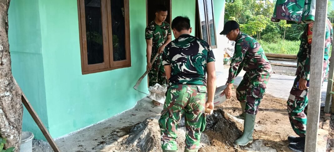 Hari Ke-18 TMMD Ke-129, Satgas Kodim 0418/Palembang Kebut Penyelesaian RTLH Milik Ibu Suwarni Hari Ke-18 TMMD Ke-129, Satgas Kodim 0418/Palembang Kebut Penyelesaian RTLH Milik Ibu Suwarni