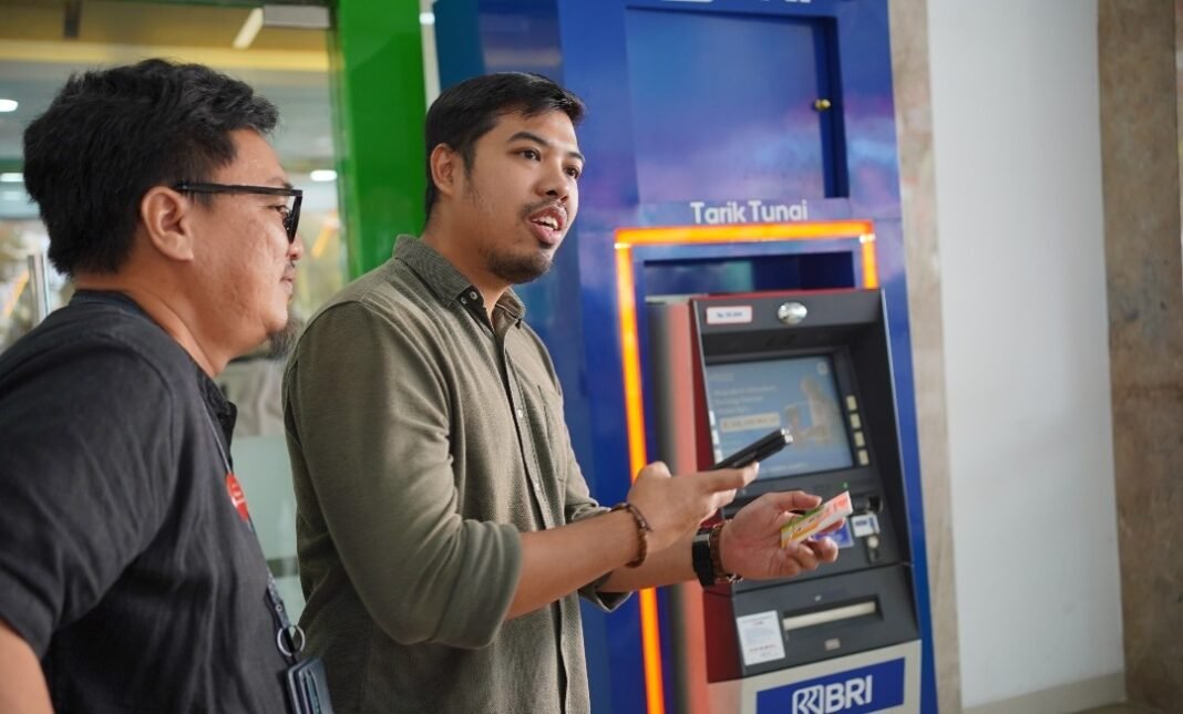 PT Pegadaian Kantor Wilayah III Sumbagsel Buka Akses ATM Emas di Palembang, Transaksi dan Cetak Emas Makin Mudah PT Pegadaian Kantor Wilayah III Sumbagsel Buka Akses ATM Emas di Palembang, Transaksi dan Cetak Emas Makin Mudah