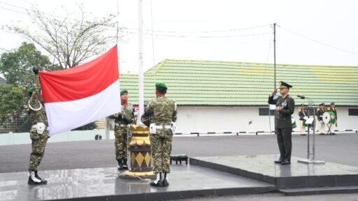 Korem 044/Gapo Gelar Upacara Peringatan HUT ke-81 Kemerdekaan Republik Indonesia Korem 044/Gapo Gelar Upacara Peringatan HUT ke-81 Kemerdekaan Republik Indonesia