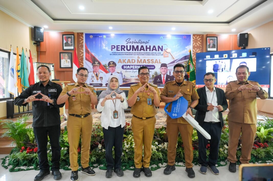 Tag line Disperkim Sumsel Di HAPERNAs Ke 18 “Hunian Layak, Generasi Cerdas” Tag line Disperkim Sumsel Di HAPERNAs Ke 18 “Hunian Layak, Generasi Cerdas”