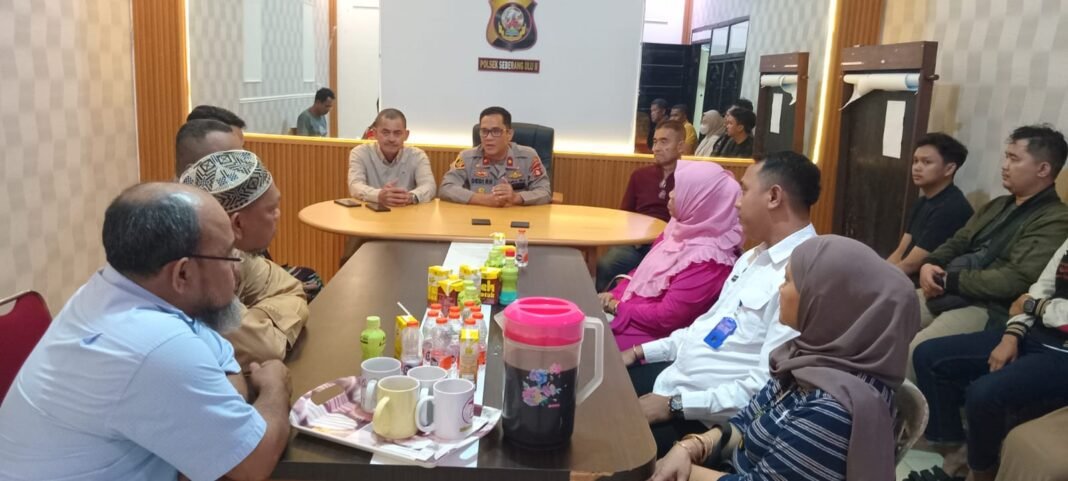Berakhir Damai, Polemik SPPG Tangga Takat Palembang, Warga dan Pengelola Sepakati Sejumlah Perbaikan Berakhir Damai, Polemik SPPG Tangga Takat Palembang, Warga dan Pengelola Sepakati Sejumlah Perbaikan