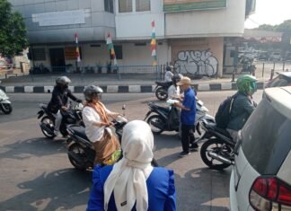 Ribuan Masker Dibagikan Untuk Pengendara Di Dua Titik Berbeda, Berikut Yang Disampaikan
