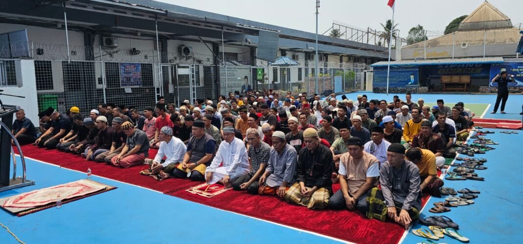 Rutan Kelas I Palembang Gelar Sholat Istisqa, Ikhtiar Bersama Memohon Hujan dan Keselamatan dari Kekeringan Rutan Kelas I Palembang Gelar Sholat Istisqa, Ikhtiar Bersama Memohon Hujan dan Keselamatan dari Kekeringan