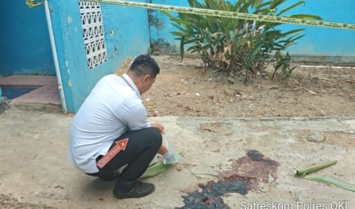 Satreskrim Polres OKI Amankan Perempuan Terduga Pelaku Penusukan Suami Satreskrim Polres OKI Amankan Perempuan Terduga Pelaku Penusukan Suami