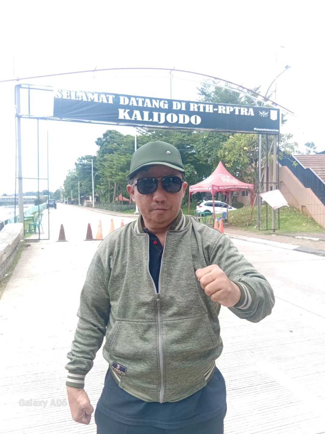USUT TUNTAS DUGAAN KETERLIBATAN BUPATI BANYUASIN DALAM KASUS SERASI USUT TUNTAS DUGAAN KETERLIBATAN BUPATI BANYUASIN DALAM KASUS SERASI
