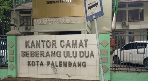 Pihak UPTD PU Kecamatan SU II, Diduga Menghindar Saat Dikonfirmasi Awak Media Pihak UPTD PU Kecamatan SU II, Diduga Menghindar Saat Dikonfirmasi Awak Media