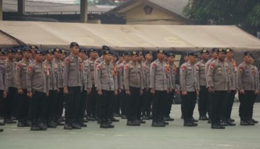 Perkuat Satgas Karhutla, 200 Personel Brimob dan Tim Medis Diterjunkan ke 16 Titik di Sumsel Perkuat Satgas Karhutla, 200 Personel Brimob dan Tim Medis Diterjunkan ke 16 Titik di Sumsel